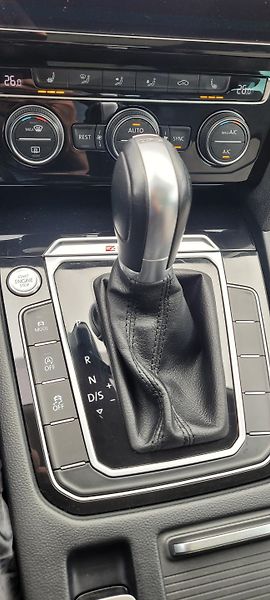 Volkswagen Passat (2017) Variant 2,0TDi 176kW DSG 4×4 - fotka 32 z 60