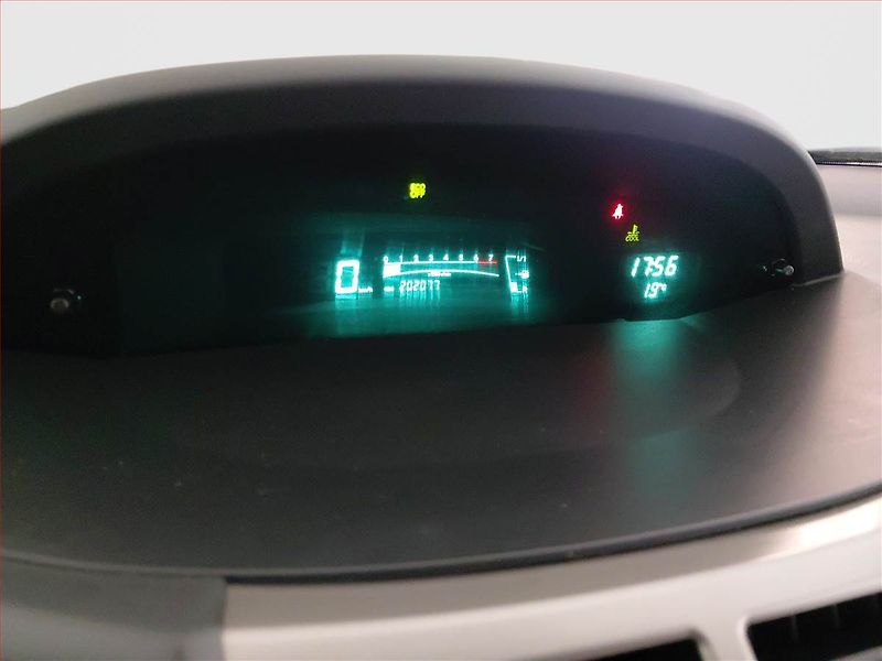 Toyota Yaris (2009) 1.33 Dual VVT-i, Eko.zaplacen - fotka 11 z 15