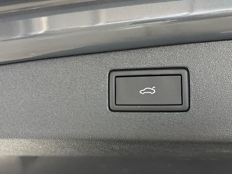 Volkswagen Tiguan Life - fotka 29 z 30
