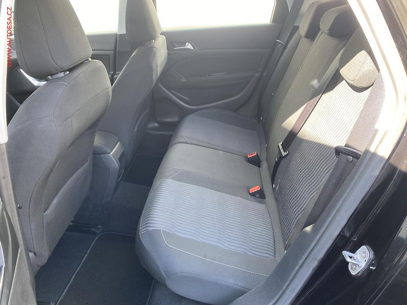 Peugeot 308 (2016) 1.5 HDI, Active - fotka 10 z 17
