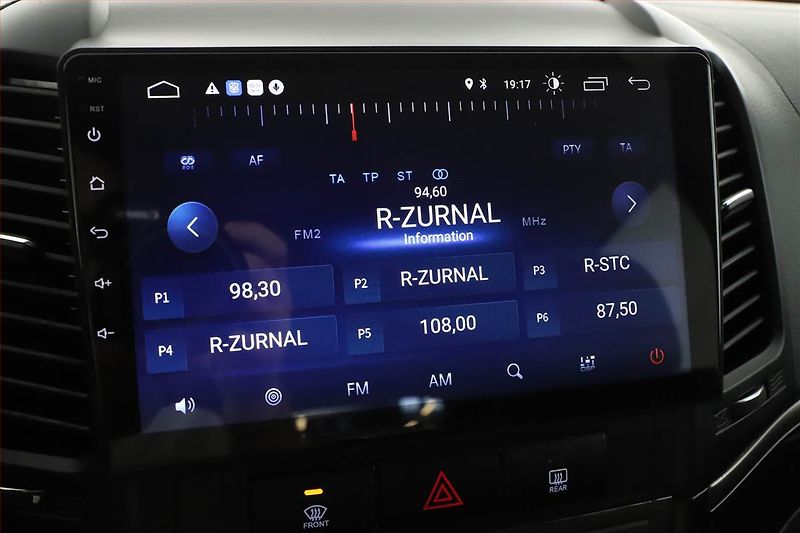Hyundai Santa Fe (2010) 2.2 CRDi, 4X4, Tempomat - fotka 9 z 16