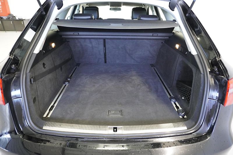 Audi A6 (2014) 3.0 TDI 150kW S-LINE AUTOMAT - fotka 29 z 32