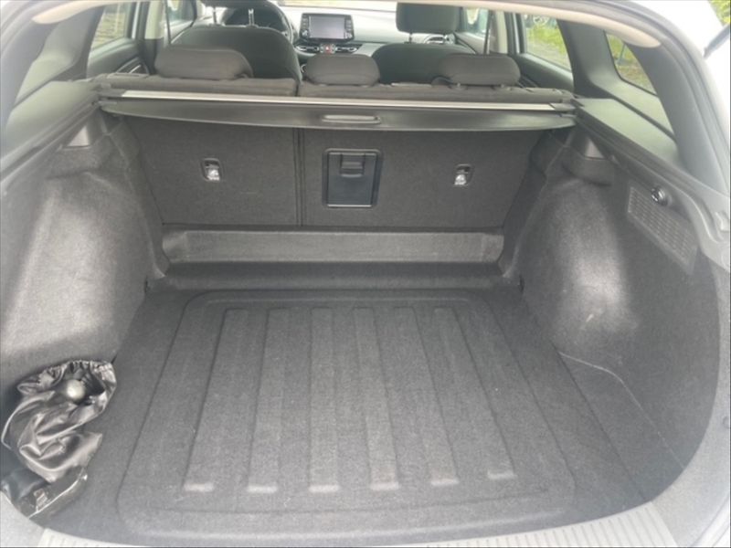 Hyundai i30 1,0 TGDI Smart - fotka 6 z 11