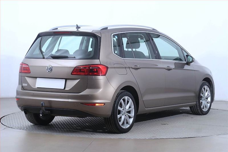 Volkswagen Golf Sportsvan (2017) Highline 1.6 TDI, Automat - fotka 5 z 23