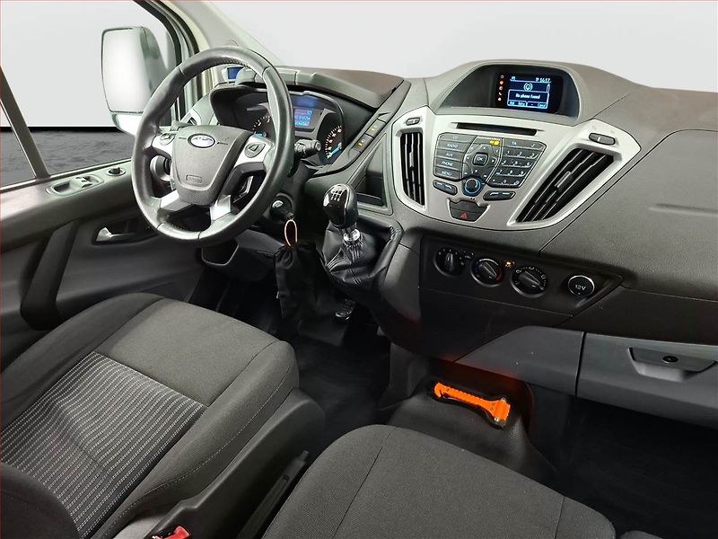 Ford Transit Custom (2013) 2.2 TDCI, Bus, 9Míst - fotka 7 z 18