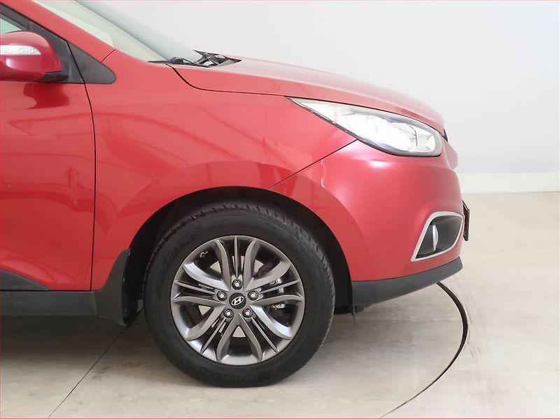 Hyundai ix35 (2010) 2.0 CRDi, 4X4, Automat - fotka 13 z 16