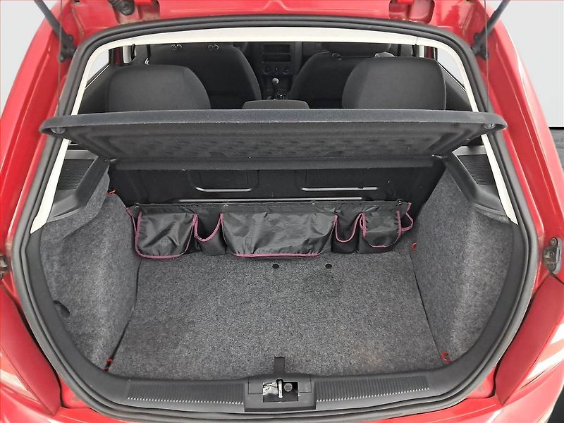 Škoda Fabia (2006) 1.2, po STK, oblíbený vůz - fotka 13 z 13