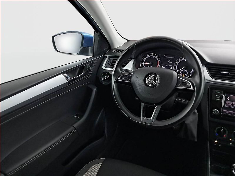 Škoda Rapid (2018) Ambition 1.0 TSI, Serv.kniha - fotka 7 z 17