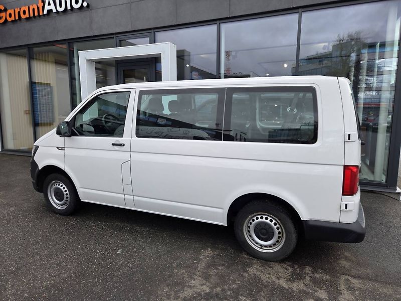 Volkswagen Transporter (2018) 2.0 TDI 9 míst - fotka 2 z 24
