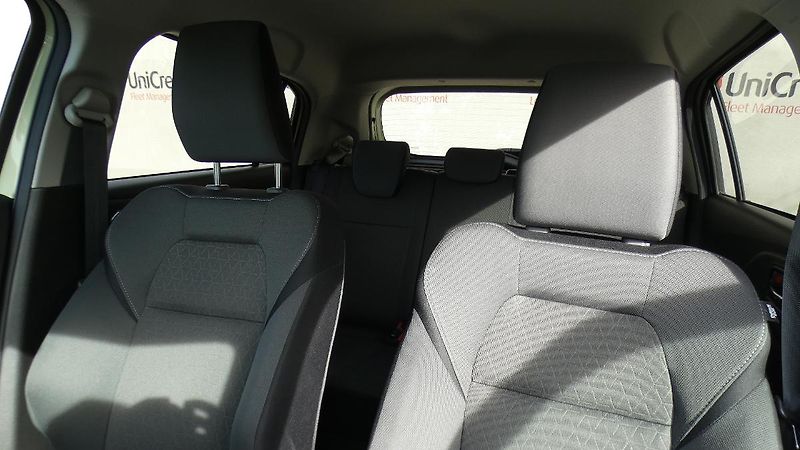 Suzuki Swift 1.2 DualJet mHEV Premium - fotka 7 z 23