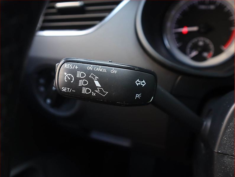 Škoda Octavia (2019) 1.6 TDI, Automat, Navi - fotka 16 z 20