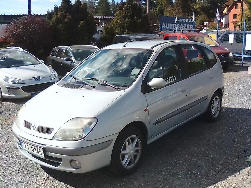 Renault Scénic (2002) 1.9 Dci Expression, jede dobře - fotka 9 z 30