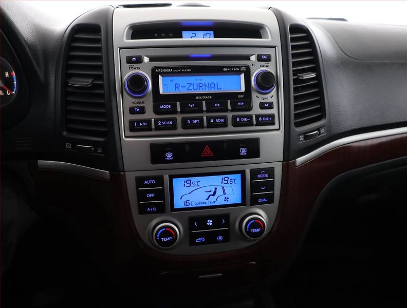 Hyundai Santa Fe (2008) 2.2 CRDi, 4X4, Serv.kniha - fotka 10 z 14