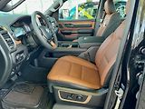Dodge RAM (2025) 1500, 5.7 V8  Longhorn MY24 - náhled 21