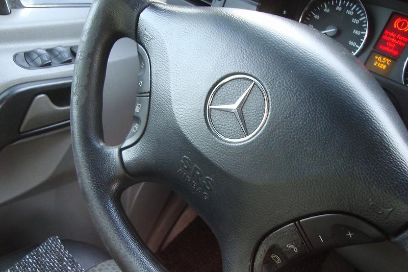 Mercedes-Benz Sprinter (2006) 315 CDi,ČR,1.Maj. 9 - Míst,STK - fotka 34 z 37