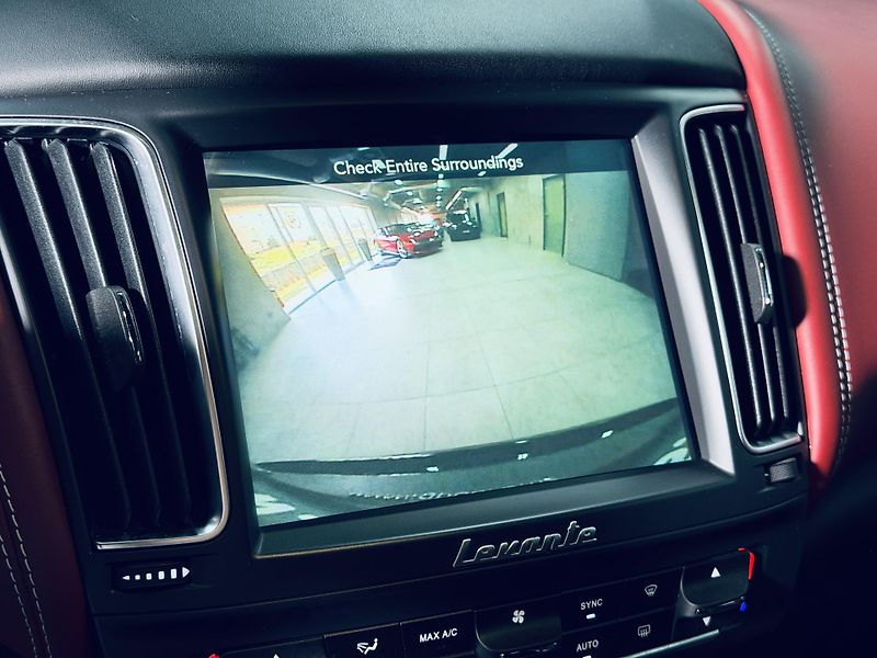 Maserati Levante (2017) 3.0d*V6*Ermenegildo.Zegna* - fotka 26 z 36