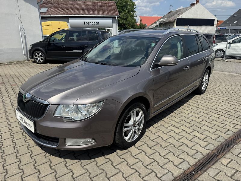 Škoda Superb 2,0TDi 4x4 KOMBI - fotka 3 z 24