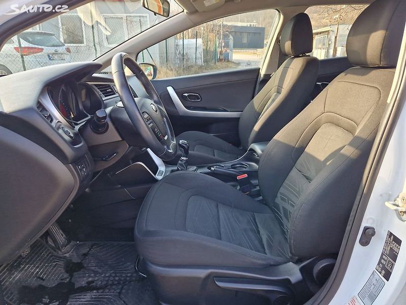 Kia Ceed SPLÁTKY Všem od 10 % akontace! - fotka 11 z 14