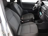 Škoda Fabia (2010) 1.6 TDI, po STK, dobrý stav - náhled 7