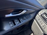 Hyundai i30 1,5 T-GDI Smart 5d - náhled 10