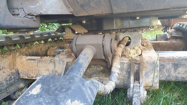 Bobcat (2020) E10Z 1.1t/71-110cm +vrták Bagr - fotka 9 z 15