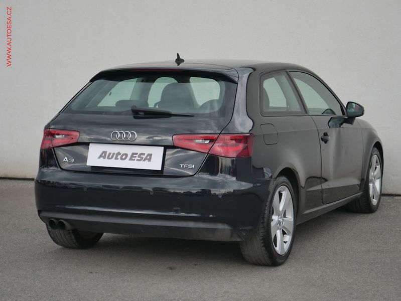 Audi A3 (2013) 1.4TSi, AC, temp - fotka 4 z 21