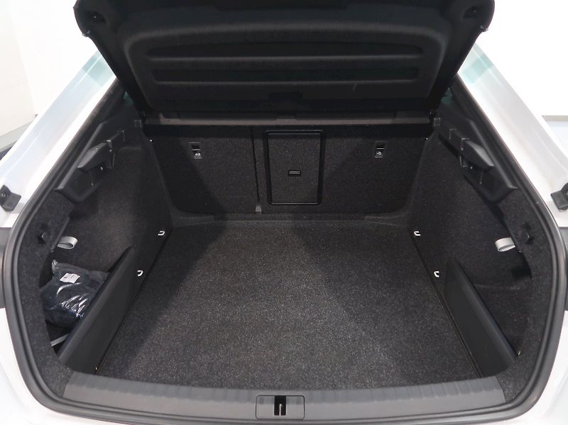 Škoda Octavia (2025) SPORTLINE 2.0TSI 150KW 4x4 DSG - fotka 42 z 44