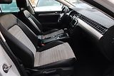 Volkswagen Passat (2016) Highline 2.0 TDI, 4X4 - náhled 9