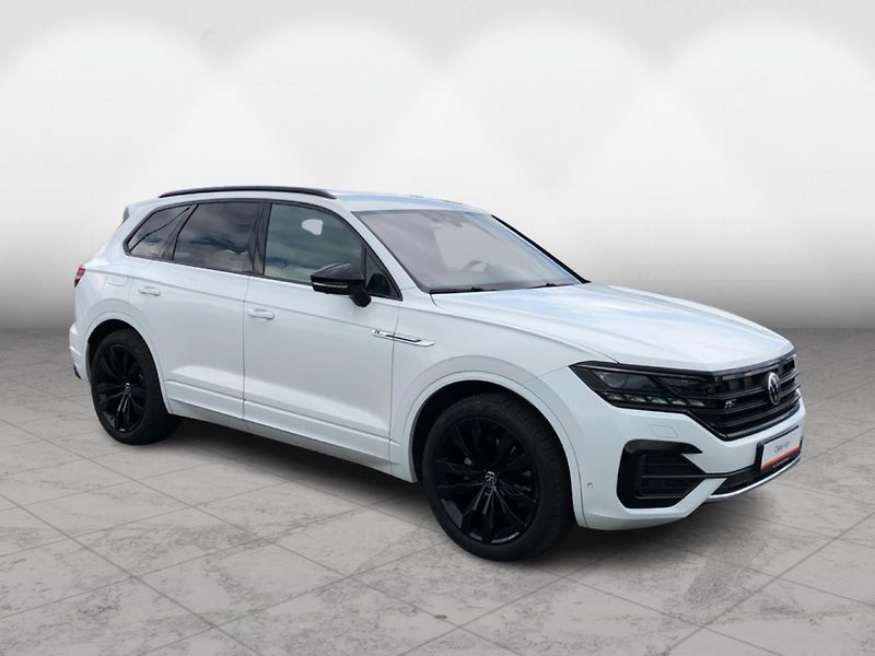 Volkswagen Touareg 3.0 TDI R-Line - fotka 6 z 30