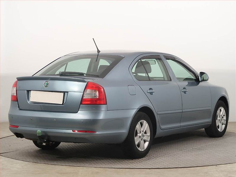 Škoda Octavia (2012) Ambition 1.4 TSI, Tempomat - fotka 5 z 13