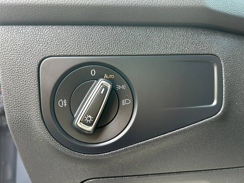 Volkswagen Tiguan (2023) 1.5 TSI 110kW MOVE manuál - fotka 18 z 31
