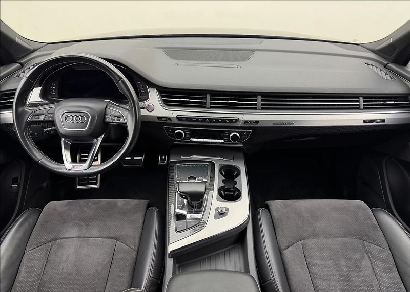 Audi SQ7 4,0 V8 MATRIX BOSE DPH 360° CZ - fotka 7 z 52