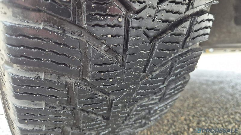 Volkswagen Multivan 2,0 TDi 110 kW - fotka 17 z 19