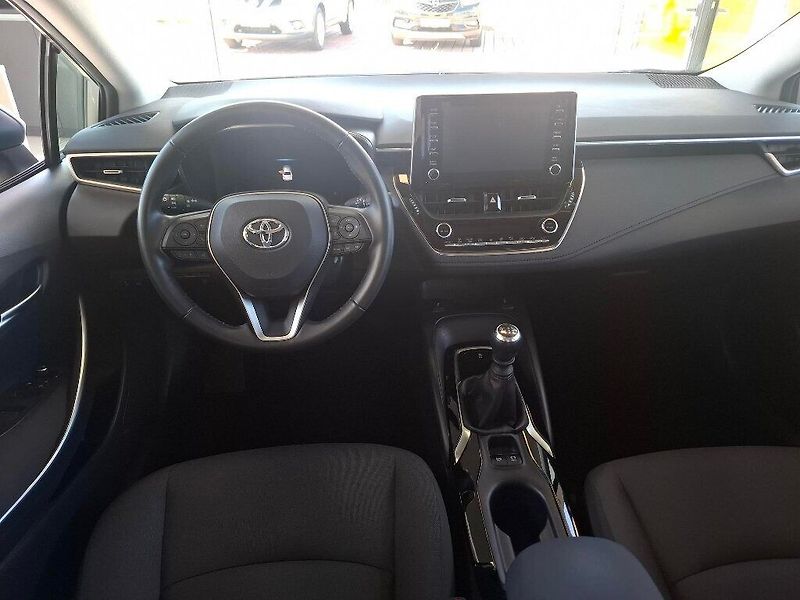 Toyota Corolla 1.6 VVT-i 97KW 2020 - fotka 7 z 12
