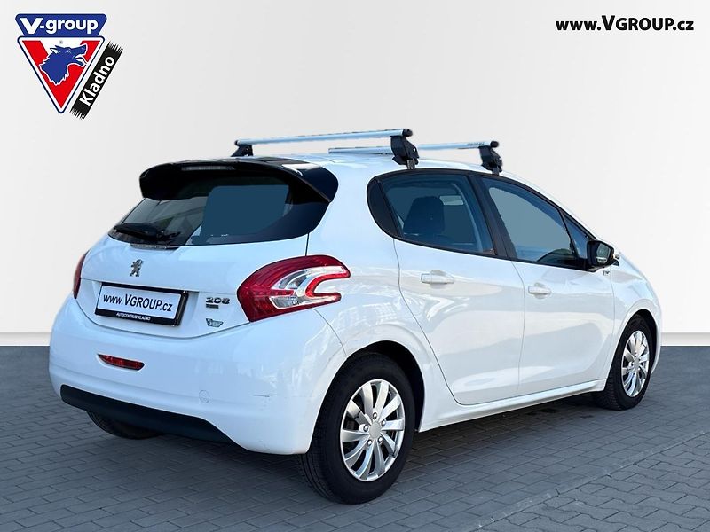 Peugeot 208 (2013) 1.6 e-HDI  - fotka 4 z 14