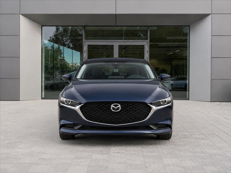 Mazda 3 (2026) 2,5 G 140PS SN 6MT Centre-line - fotka 2 z 9