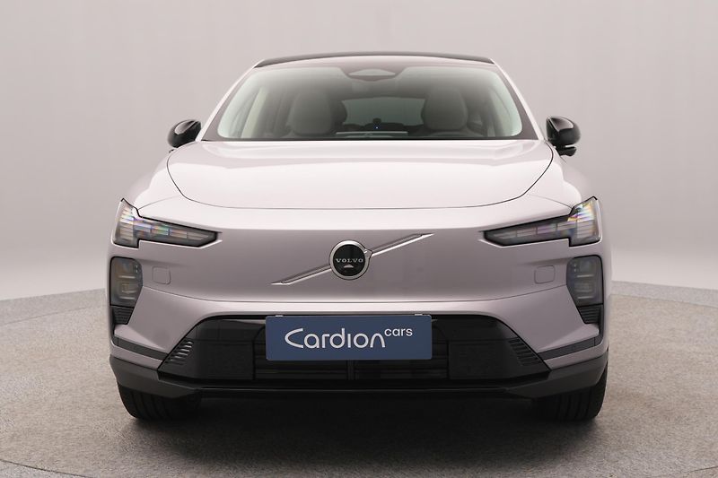 Volvo EX60 (2026) P10 AWD ELECTRIC ULTRA TWIN - fotka 15 z 25