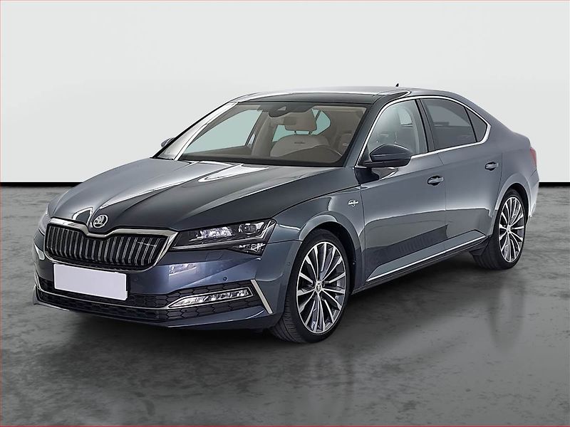 Škoda Superb (2020) Laurin&Klement iV 1.4 TSI PHEV - fotka 2 z 20