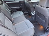 Škoda Superb (2018) Combi Ambition Plus 2,0TDi 110 - náhled 15