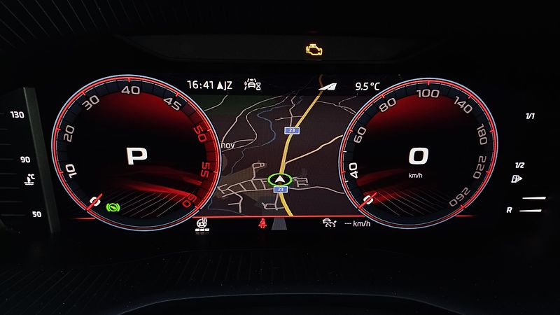 Škoda Kodiaq TDI 147kW 4x4 SPORTLINE-CR-DPH - fotka 30 z 50