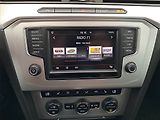 Volkswagen Passat (2015) Comfortline 2.0 TDI, Automat - náhled 12