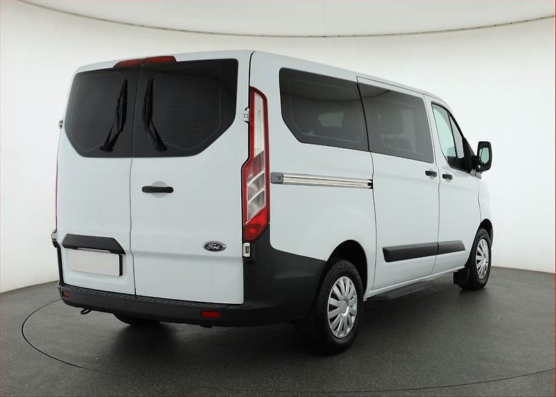 Ford Transit Custom (2015) Trend 2.2 TDCI, Bus, 9Míst - fotka 5 z 16