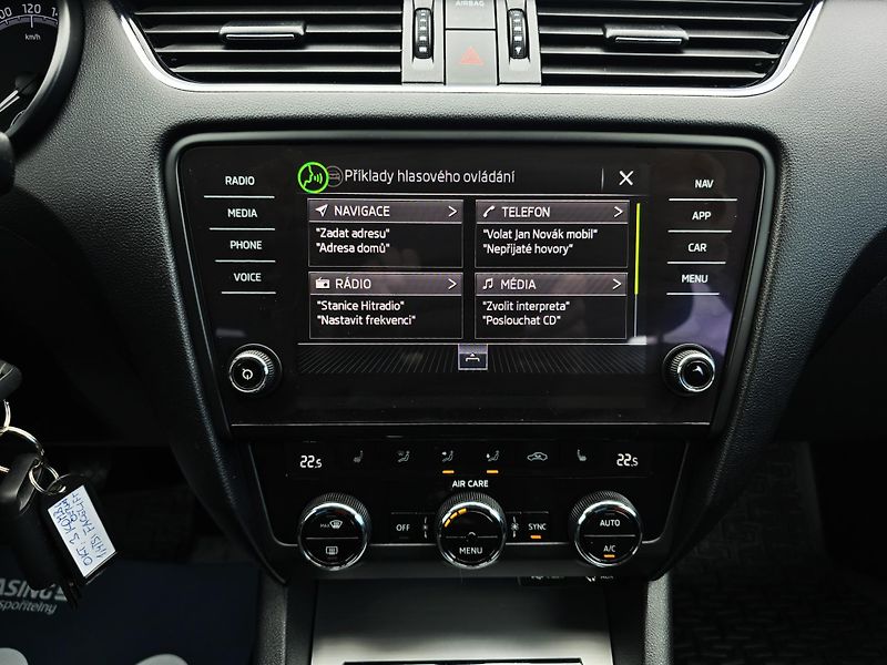 Škoda Octavia 1.4TSI NAVI NEHAVAROVÁNO 1Maji - fotka 20 z 26