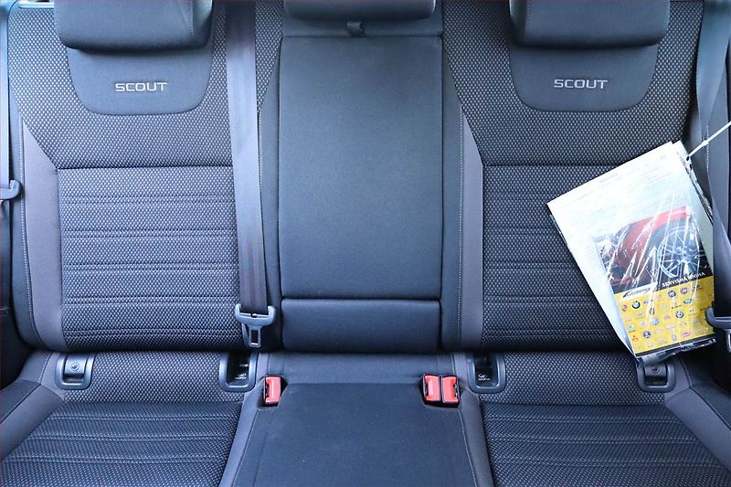 Škoda Octavia (2017) Scout 2.0 TDI, 4X4, Automat - fotka 10 z 27