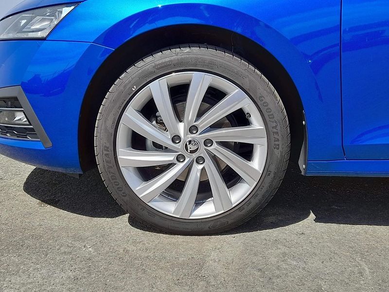 Škoda Octavia Style Plus Navi 1.5 TSI 110kW - fotka 10 z 20