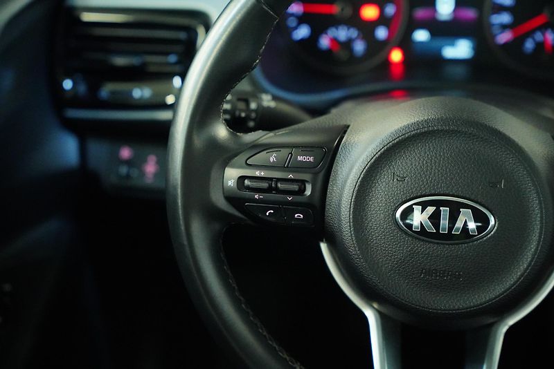Kia Rio - fotka 16 z 26
