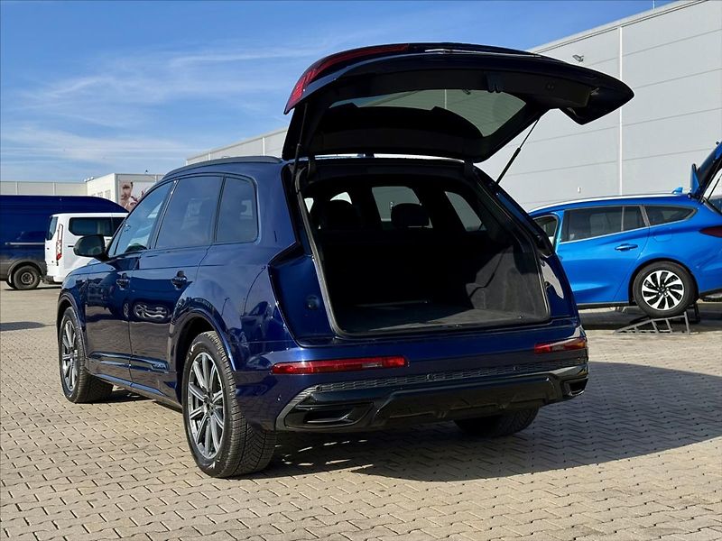 Audi Q7 3,0 TDI 210kW quattro S-line - fotka 11 z 34