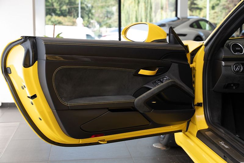 Porsche 718 718 Spyder PDK - fotka 8 z 23