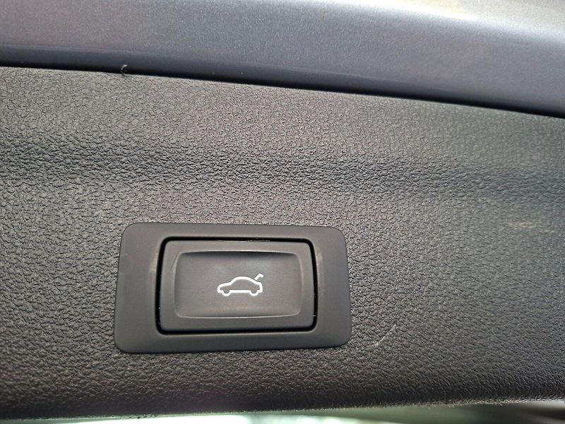 Audi A6 Allroad (2021) 50TDI 210kW 8A QUATTRO - fotka 41 z 47