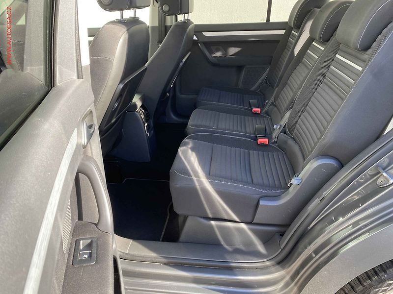 Volkswagen Touran (2014) 1.2 TSi, CUP, navi - fotka 10 z 19